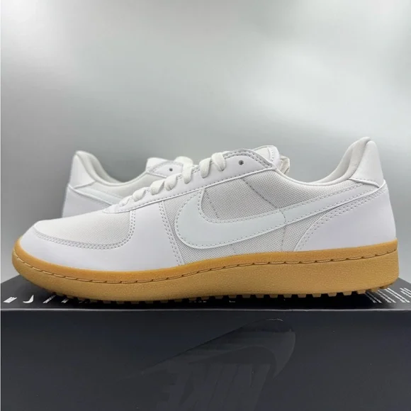 Nike Field General White Summit White BRAND NEW Size 10 Women - Picture 1 of 8
